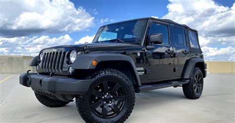 Jeep Wrangler Unlimited 2017 rental in Orlando, FL by Todd W. | Turo
