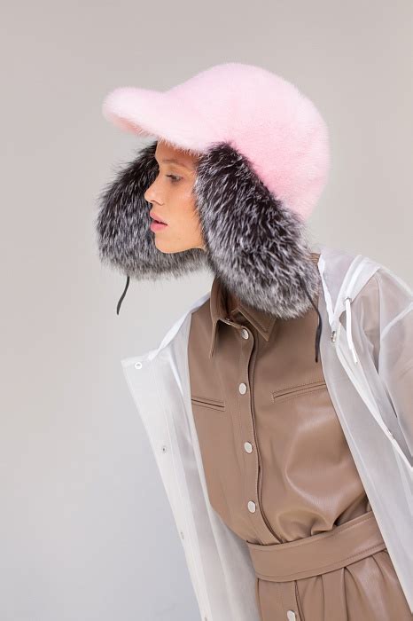 Шапка женская меховая Регби купить в Москве | SHUBA