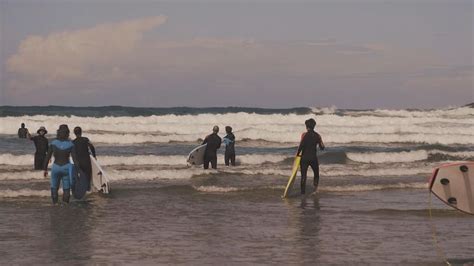 Campamento De Surf Para Adultos Ajo Natura Cantabria Video