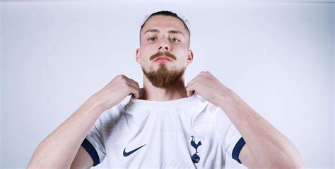 Radu Drăgușin primele declarații după ce a semnat cu Tottenham