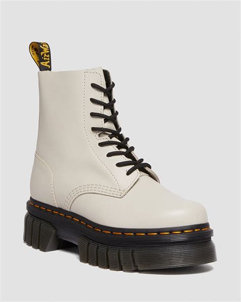 Dr Martens By S Shop