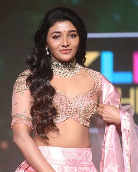 Mirna Menon Hot Pose In Bralette Tops Glamsundari In