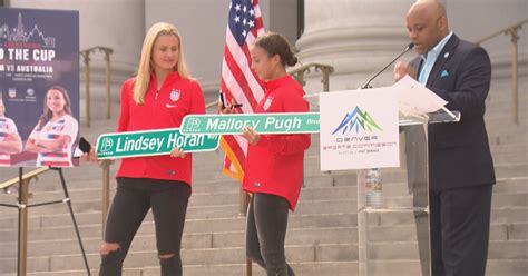 Soccer Stars Mallory Pugh Lindsey Horan Honored In Return Home To