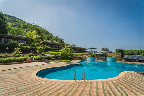 Upperdeck Resort Gallery