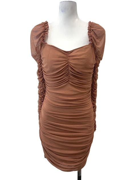 Fashion Nova Nude Pinkish Bodycon Dress Women S Fashion Dresses Sets Dresses On Carousell