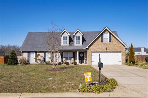 1114 Pinnacle Hills Dr, Murfreesboro, TN 37128 | MLS# 2124858 | Redfin