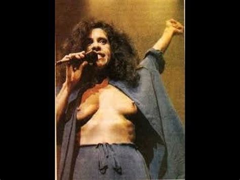 Gal Costa nude pics página