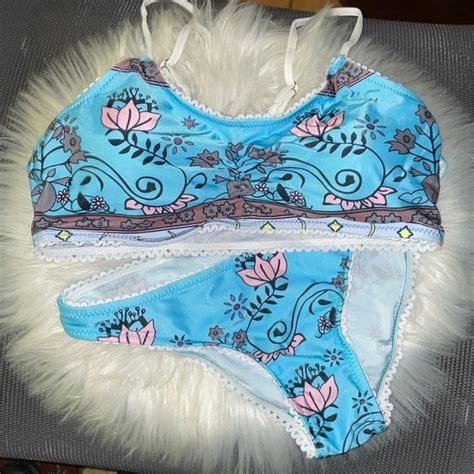 Swim Nwot Piece Set Womens Brazilian L Bikini Halter Top Crotchet Lining Poshmark