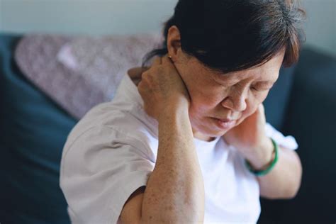 Uncovertebral Joint Hypertrophy Neck Pain Treatment