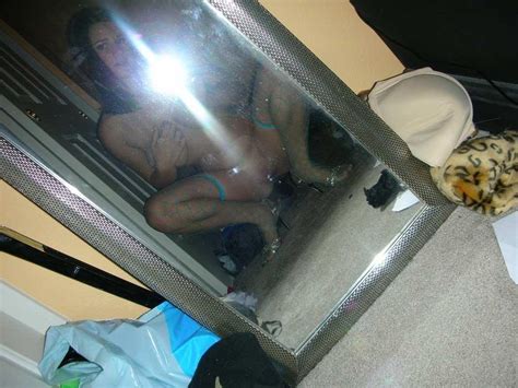 Photos Of A Girl Naked In My Room Porn Pictures Xxx Photos Sex Images Pictoa