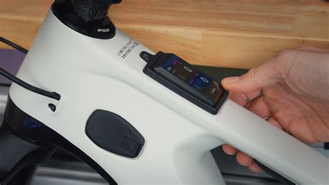 New electric fleets are being developed by crestline coach 2