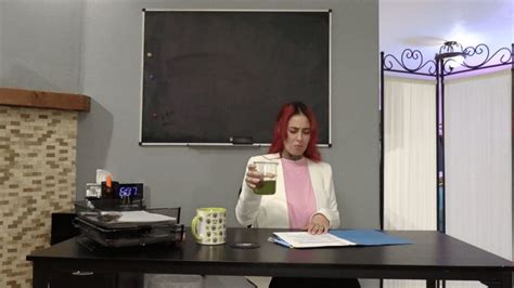 Sexy Interviewer Grows Giants Tits Ass The Fucks You With Lady Velvet HD 1080p MP4 Ginarys