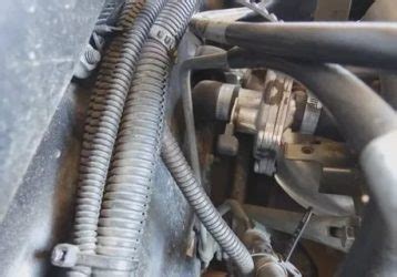 Где находится краник печки на шевроле нива? | Autoline-eu.ru автожурнал