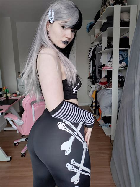 Do You Like My Outfit For Spooky Season Nudes Nsfwoutfits Nude Pics Org