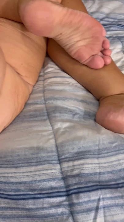 Mmm Those Sexy Feet And Soles That Tight Pussy And Massive Boobs XHamster