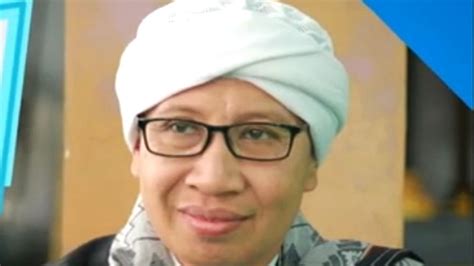 Buya Yahya Ungkap Waktu Terbaik Untuk Berdoa Di Hari Jumat Hajat Bakal