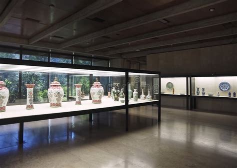 Art Collection Inside Calouste Gulbenkian Museum In Lisbon Vase Editorial Stock Image Image