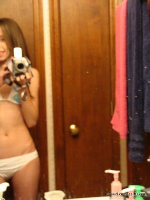 Amateur Teen Selfies 2 18 Selfshot Mirror00130 Porn Pic