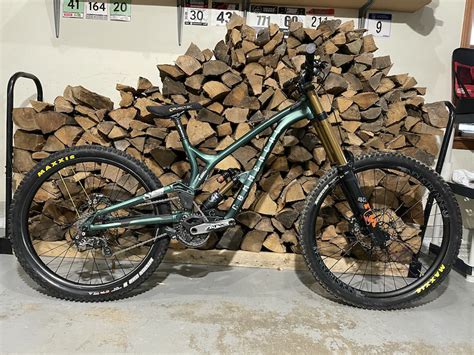 2022 Commencal Supreme Mullet Custom Build For Sale