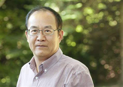 guoguang-wu - University of Victoria