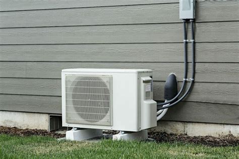 Benefits of Ductless Heat Pumps | Lockhart Industries