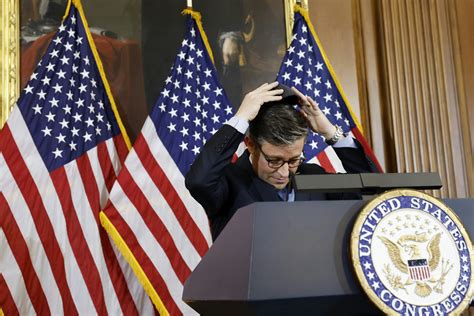 Bankers are worried about the new us $100 bill circulation 8