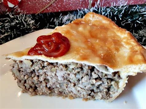 CANADIAN TOURTIÈRE is a Christmas tradition among many families here in Canada. And is said to ...