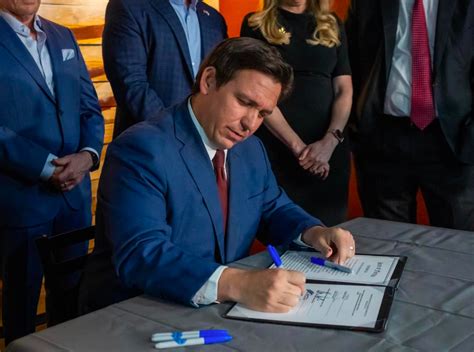 Florida Gov Desantis Signs Bill To Ban Students From Using Phones And