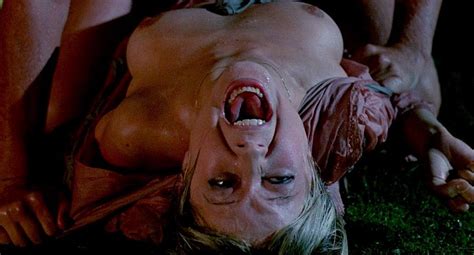 The Lonely Lady Nude Pics Pagina 1