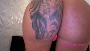 trannyを視聴 Doggy Latin Tranny Porn SpankBang