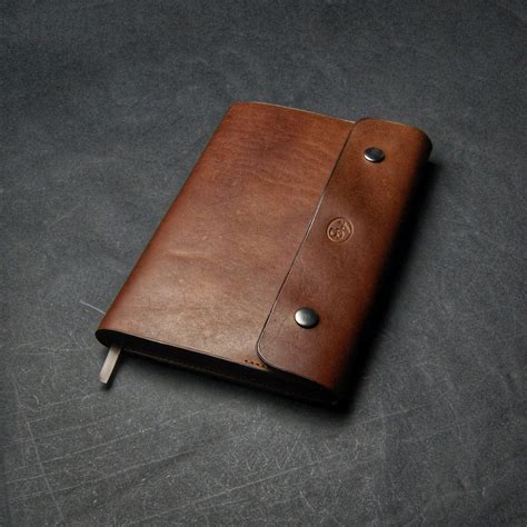 A5 Bovine Leather Notebook Cover Arno Bernard Pens