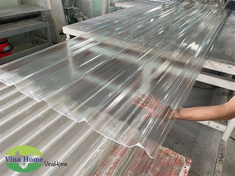 Tôn nhựa lấy sáng loại nào tốt So sánh tôn Composite Poly