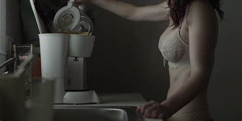 Naked Rachel Brosnahan In House Of Cards