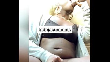 Enlace Furtivo Con Una Transexual Cachonda XVIDEOS