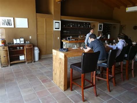 Casa de Piedra Vinicola Ensenada dirección teléfono horario de