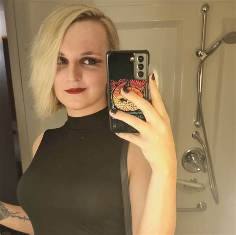 Voice Quills On Twitter Being Trans Is Really Hot Pass It On