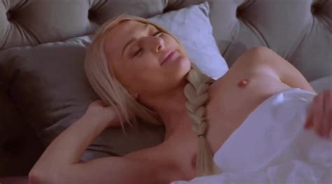 Schöne junge MILF hat Sex mit jungem Typen xHamster