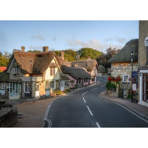 Shanklin Old Village – Available Light Photography