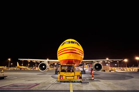 DHL launches Xcelerate: A premium fast-track airport-to-airport cargo