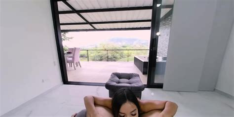 Sexy Latina VR