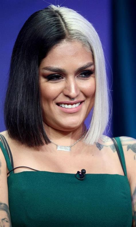 Lora Arellano Named Top 100 Latina Powerhouse 2022