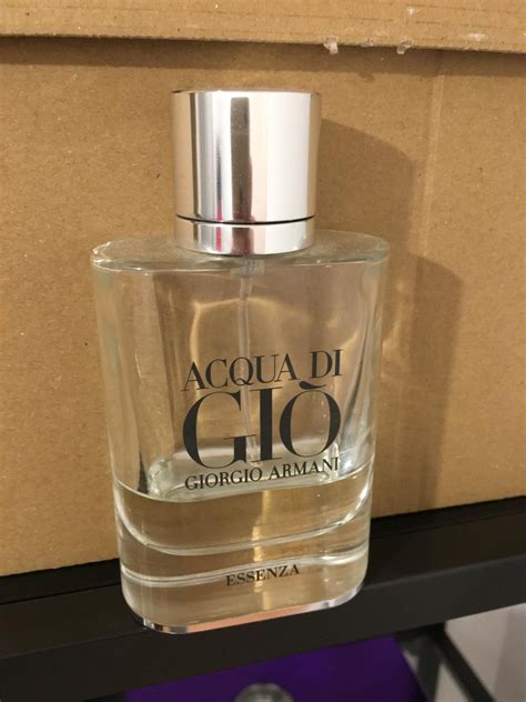 Acqua di Gio Essenza Giorgio Armani cologne - a fragrance for men 2012