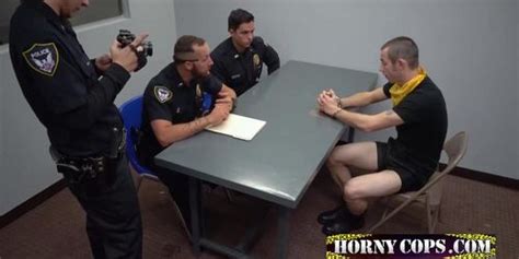 Gay Hooker Takes And Sucks Cops Cocks Off At Police Station Tnaflix
