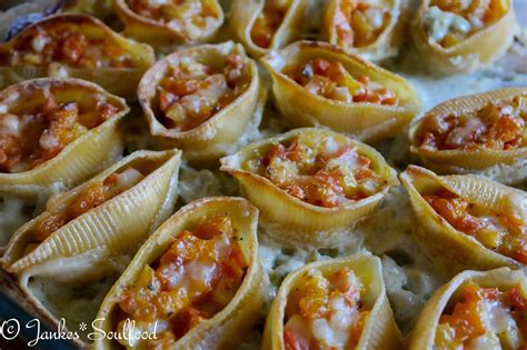 Conchiglioni mit Kürbis und Lauchsauce | Essen und trinken, Kochen und ...