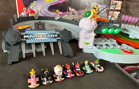 Mario Kart Rainbow Road Bahn Hot Wheels Ovp Neuwertig Gebraucht In Rothenburg F R Chf