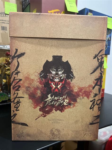Hot Toys Samurai Predator AVP Hobbies Toys Toys Games On Carousell
