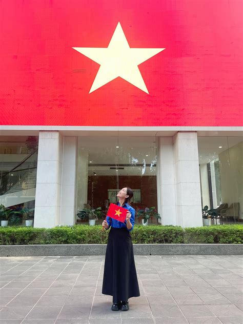 C P Nh T Kh Ng Kh H Ng T T C L P C A D N M Nh N Hot Girl Vi T