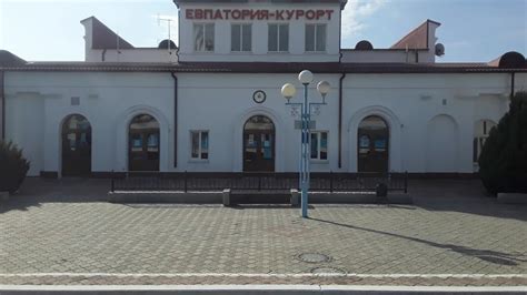 Прибытие на вокзал Евпатория-Курорт. (Вид из окна электропоезда). - YouTube