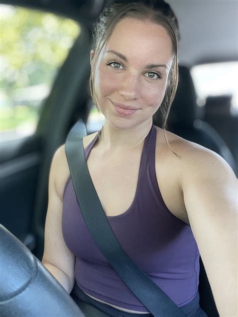 8139 Best R Selfies Images On Pholder 32f Chilling In The Hot Tub