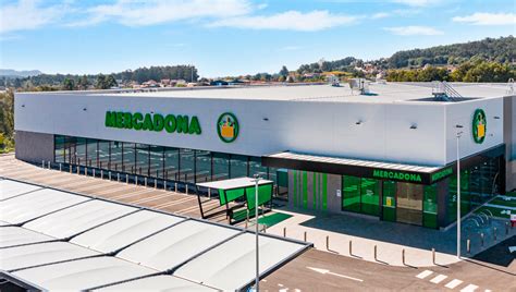 Mercadona Doa 1 200 Toneladas De Bens De Primeira Necessidade Em 2023